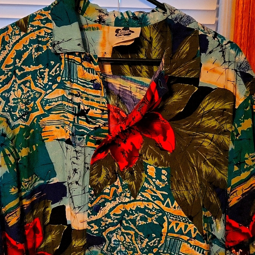 Hawaiian shirt